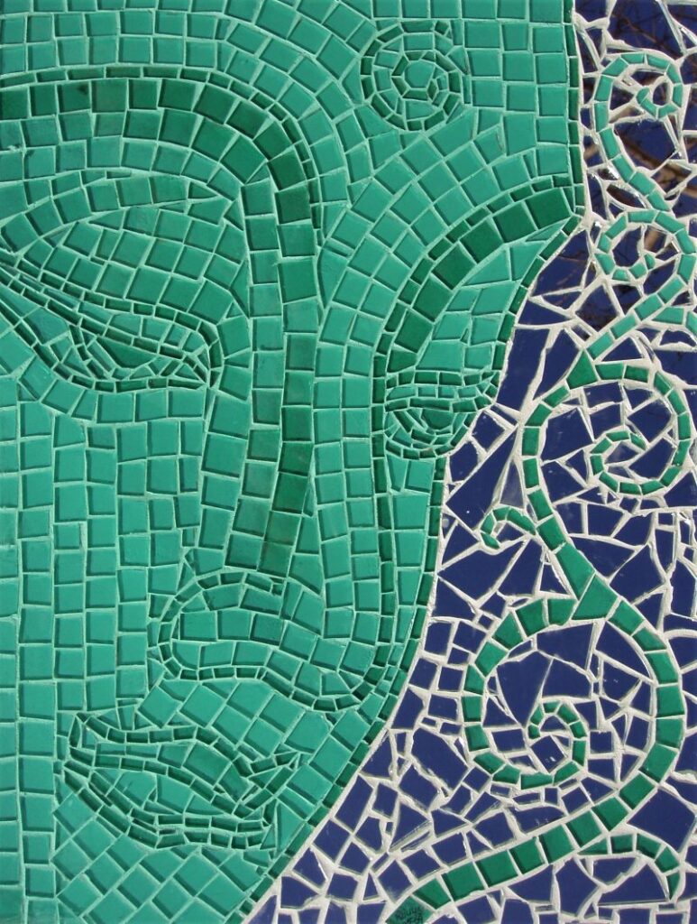 Handcrafted Glass Mosaic – Glass and Mirror