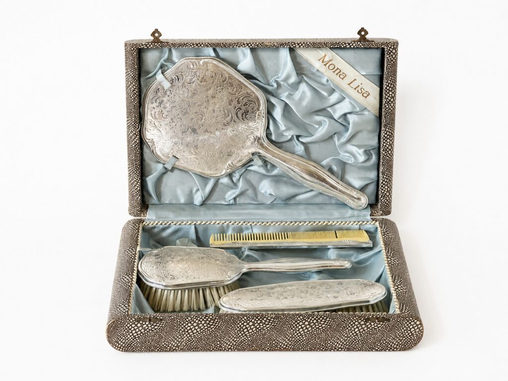 Vintage Silver Plated Mirror, Brush and Comb set with original Coffret.