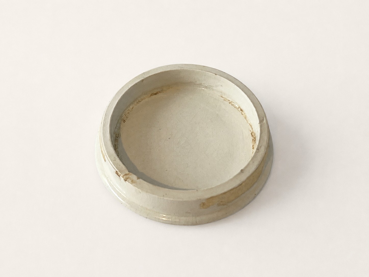 Antique Lorimer & co Cherry Tooth Paste - Image 3