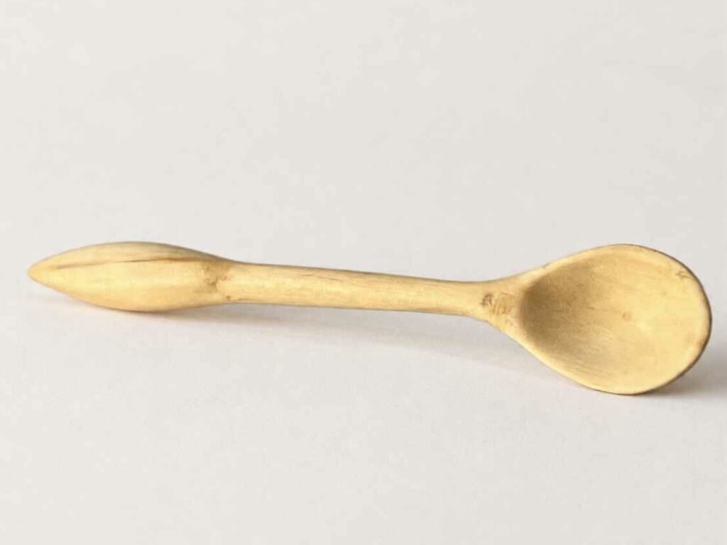 Hand carved Olive wood spoon 11cm