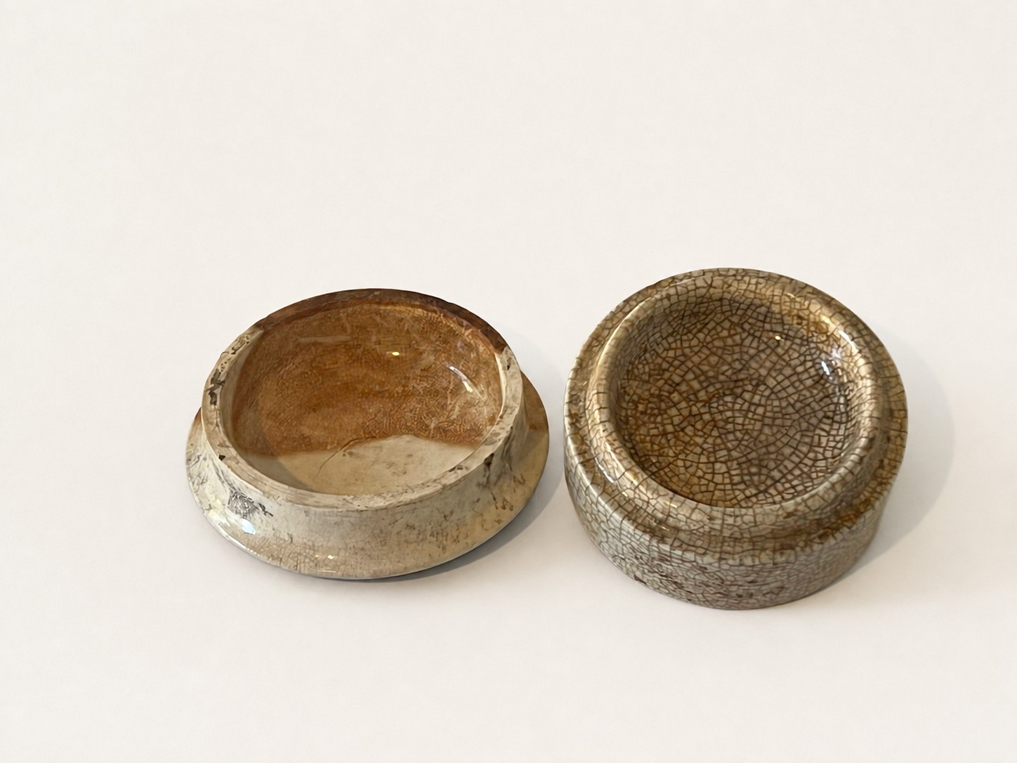Antique John Gosnell & co Tooth paste Jar - Image 5