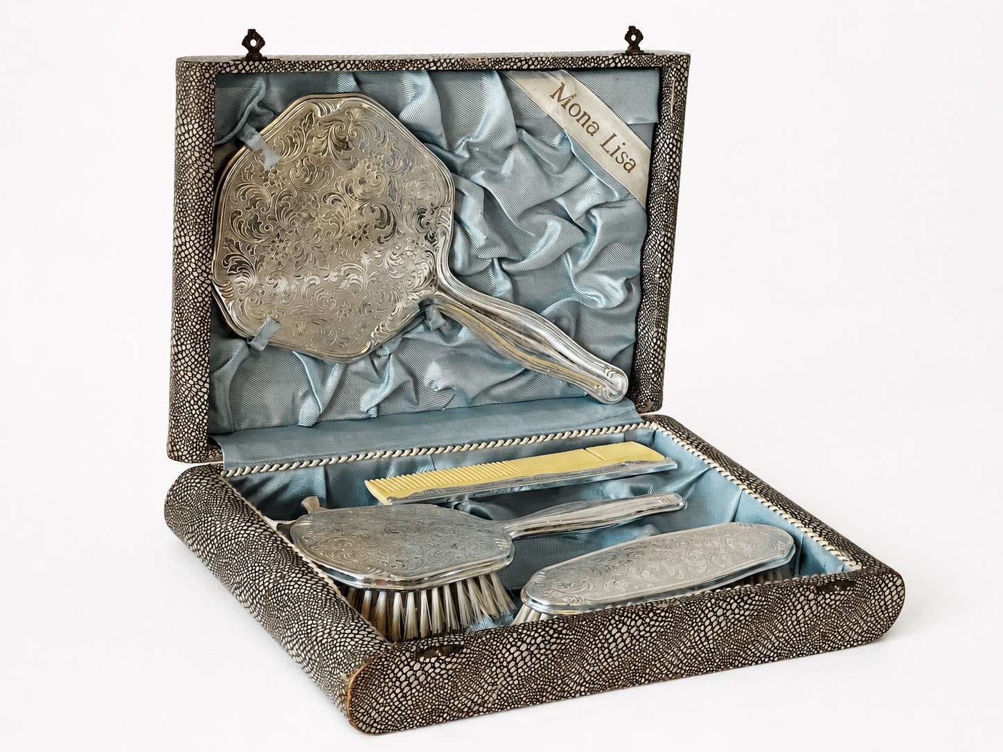 Vintage Silver Plated Mirror, Brush and Comb set with original Coffret. - Image 3