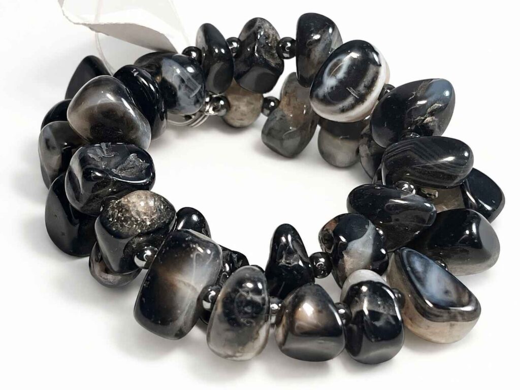 Spiral Bracelet with Agate and gunmetal grey glass seed beads