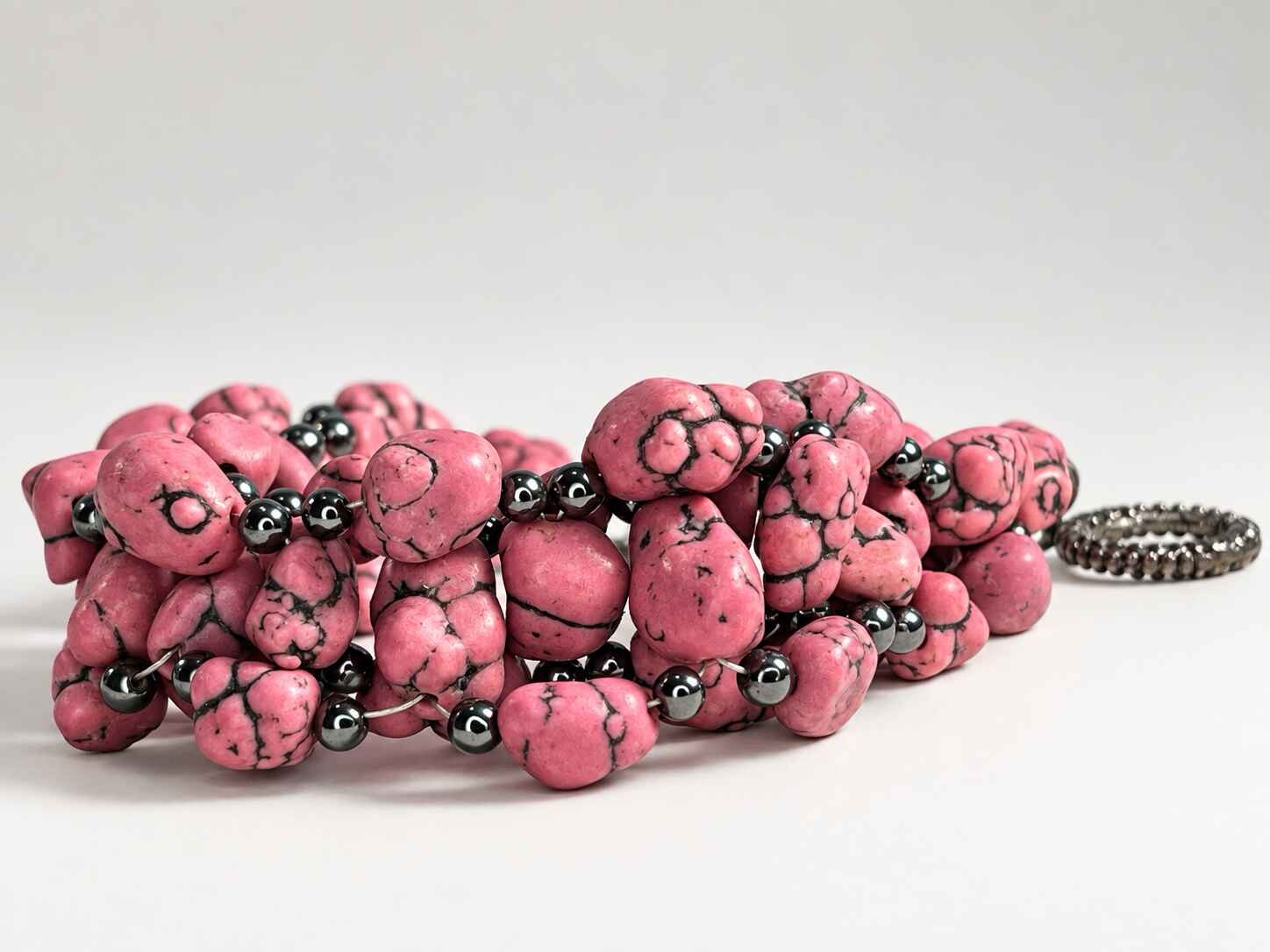 Thick Pink Howlite woven bracelet - Image 6