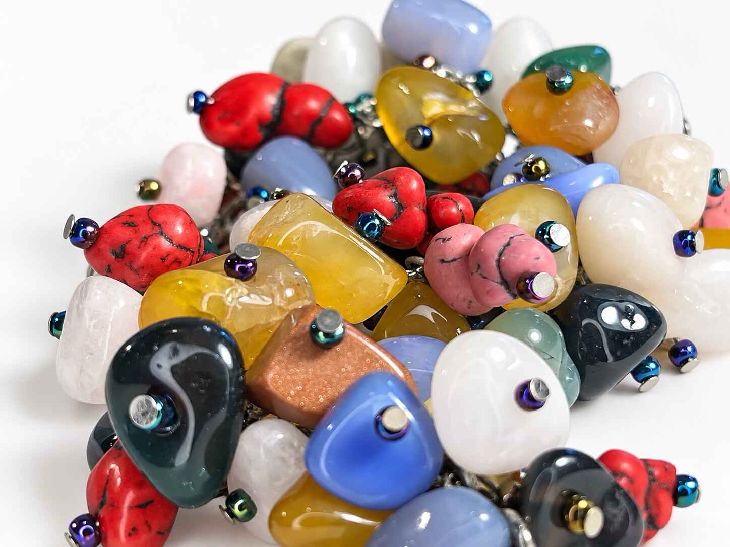 Semi-precious stone nugget cluster bracelet - Image 6