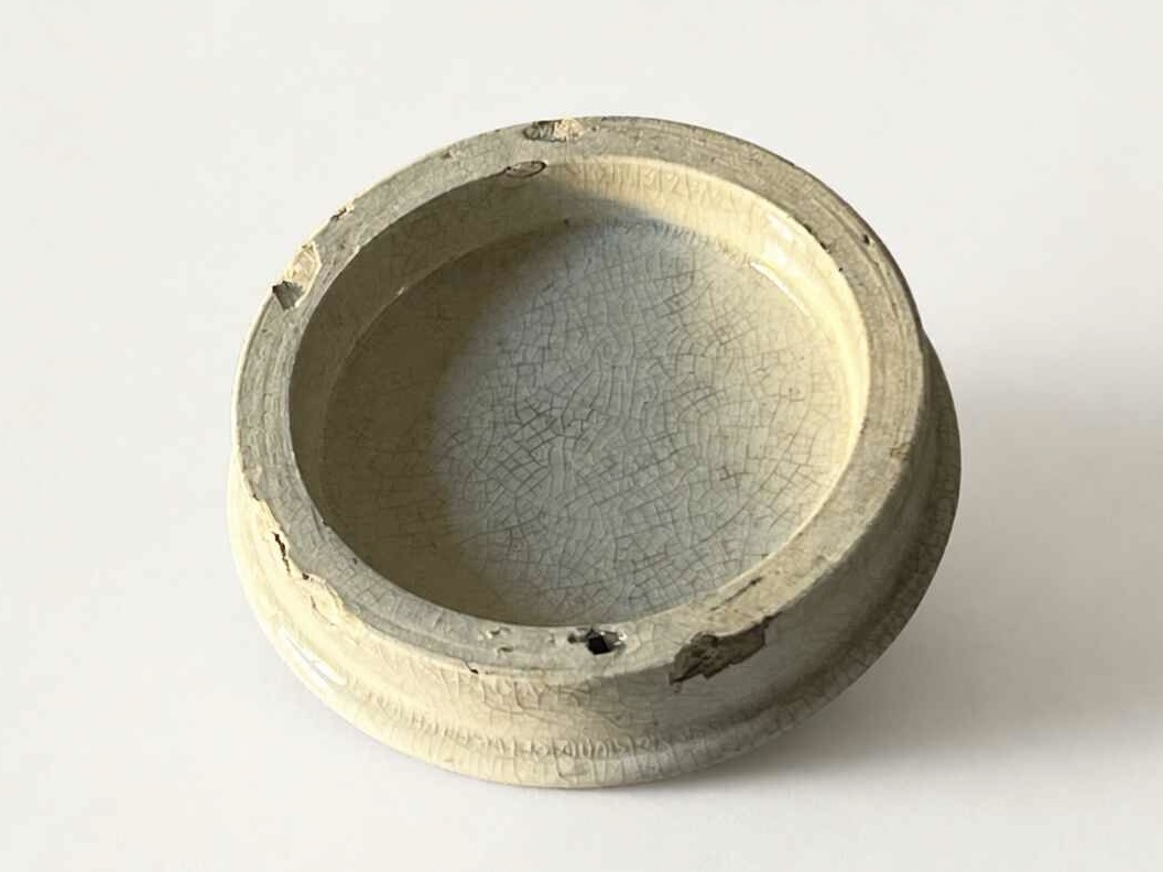 Antique Calverts Carbolic Tooth Paste Lid - Image 4