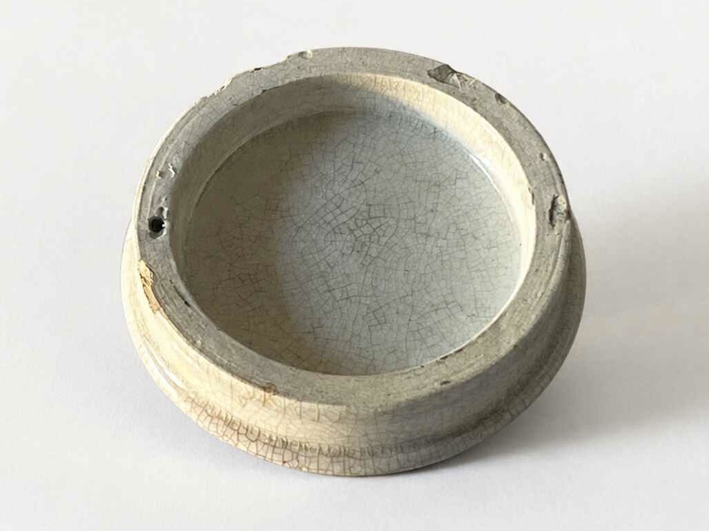 Antique Calverts Carbolic Tooth Paste Lid - Image 2