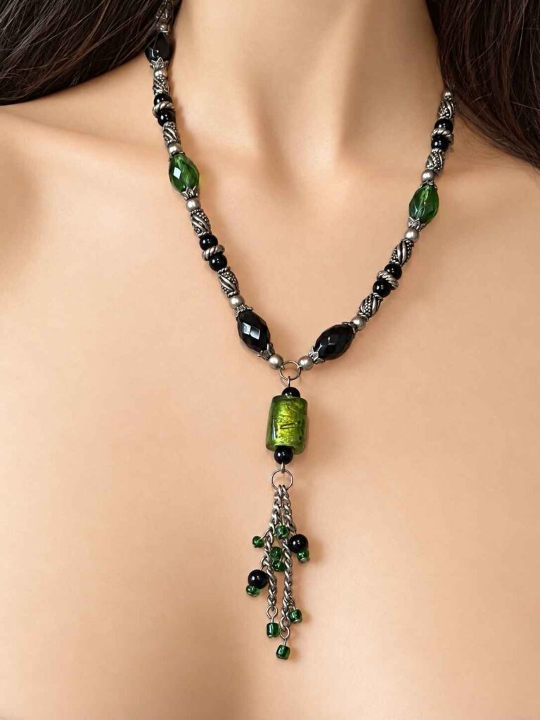 Becky Emerald Forest necklace