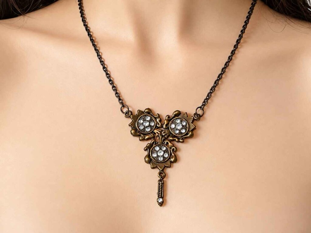 White Trina Diamanté necklace.