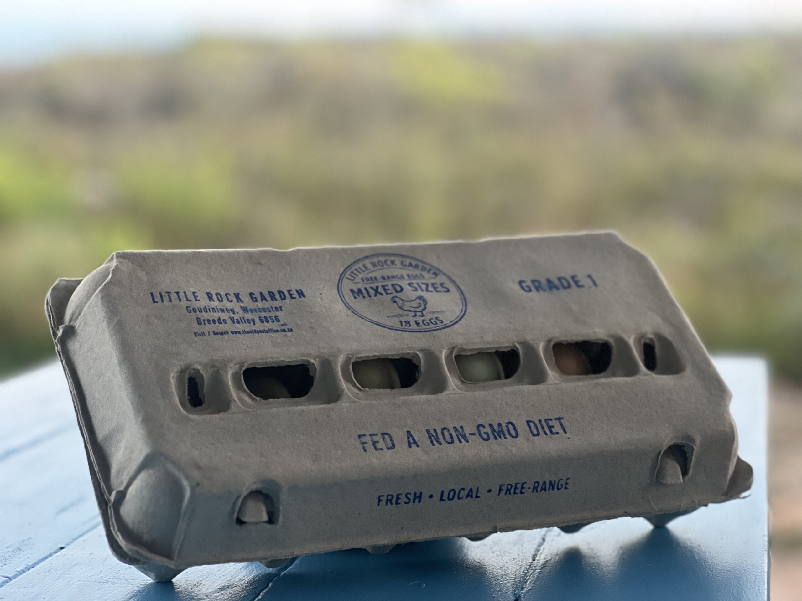 Non-GMO Free Range Eggs 18’s Trays - Heritage / Speciality Hens - Image 2