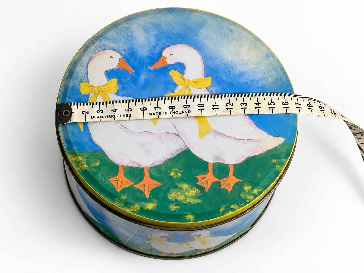 Two Ducks set of three Nesting tins - Image 6