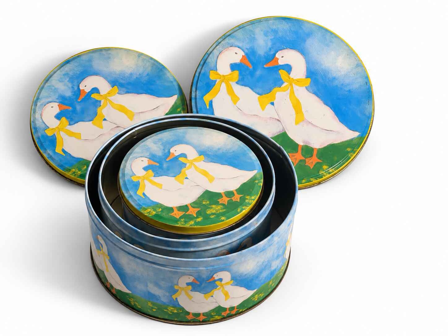 Two Ducks set of three Nesting tins - Image 4