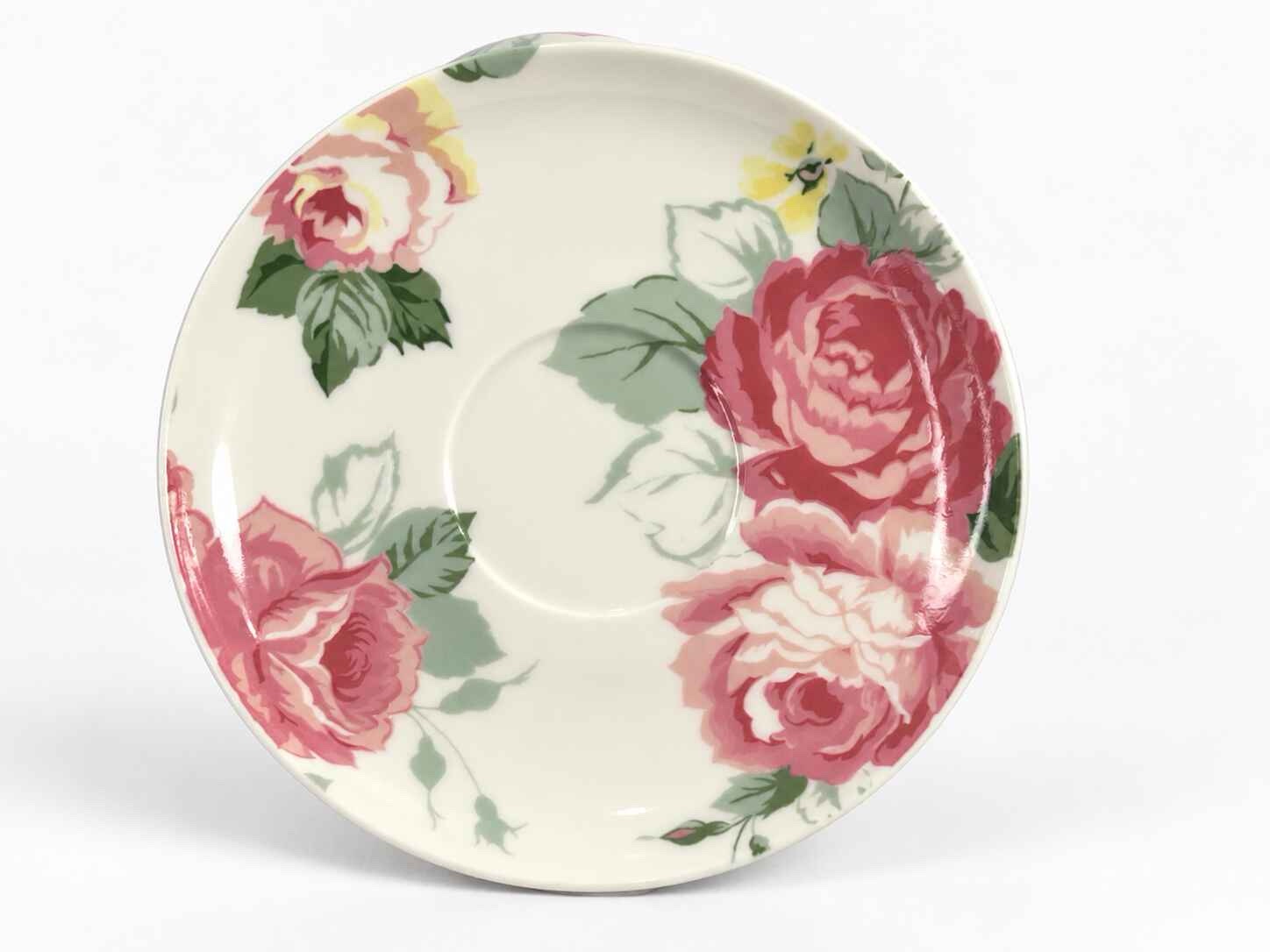 Vintage style Pink Rose unnamed tea set - Image 6